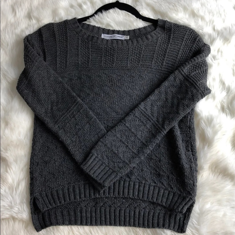 Grey knit sweater